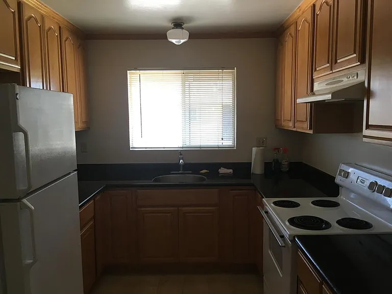 5613 Hoffman Ct #A — Photo 3