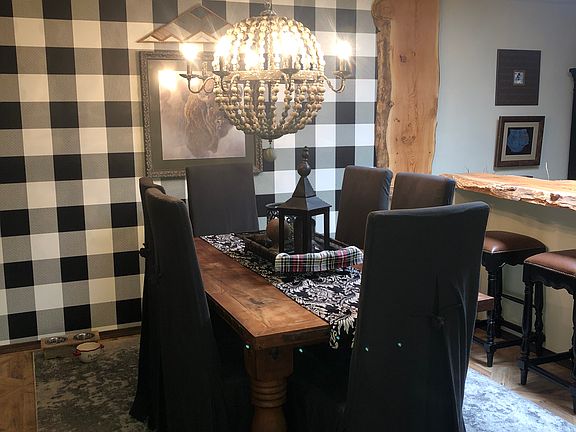 2nd image of 6027 Del Campo Pl NE