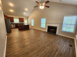 1415 Williamson Rd #B, Goodlettsville, TN 37072