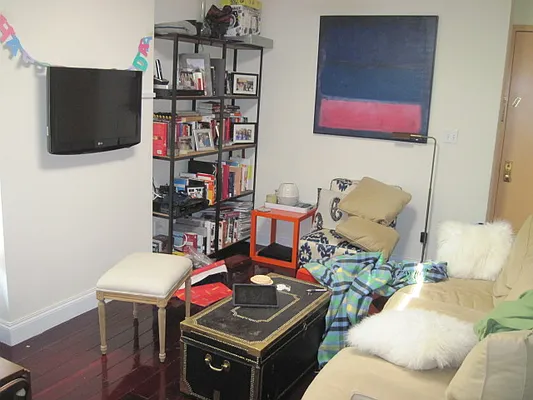 Rented by J Misrahi Realty Corp | media 51