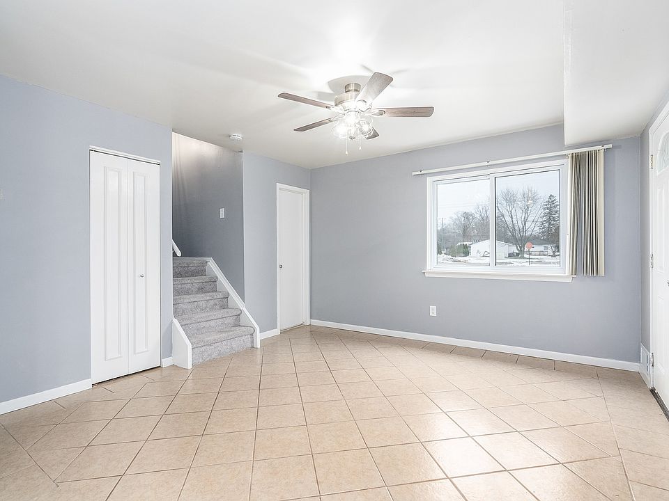 1st image of 41125 S Woodbury Green Dr #41125