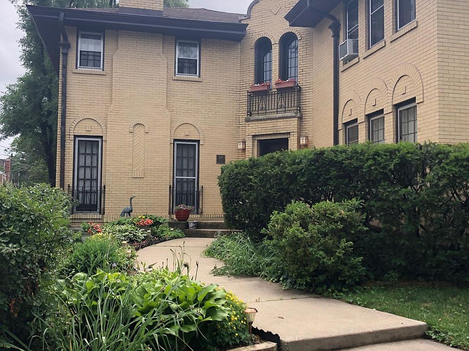 Building entrance
