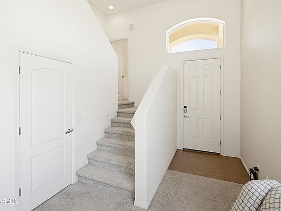 4th image of 19226 N CAVE CREEK Road N #117