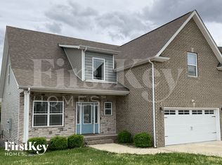 1025 Shirley Dr, Clarksville, TN 37042