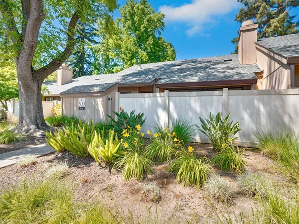 500 Woodside Oaks APT 2, Sacramento, CA 95825