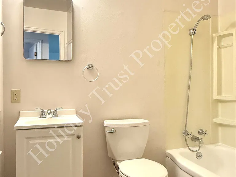 314 Cleveland Ave SE — Photo 8