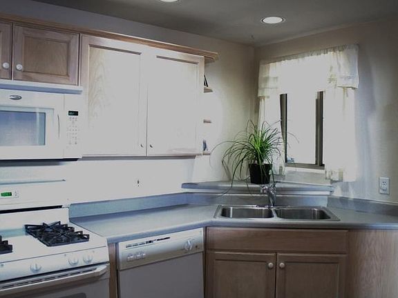 20140811180836963889000000-o_10292014