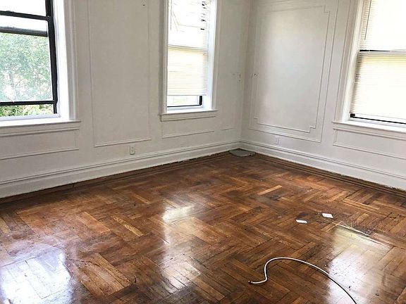 2nd image of 2075 E 16th St APT 2K