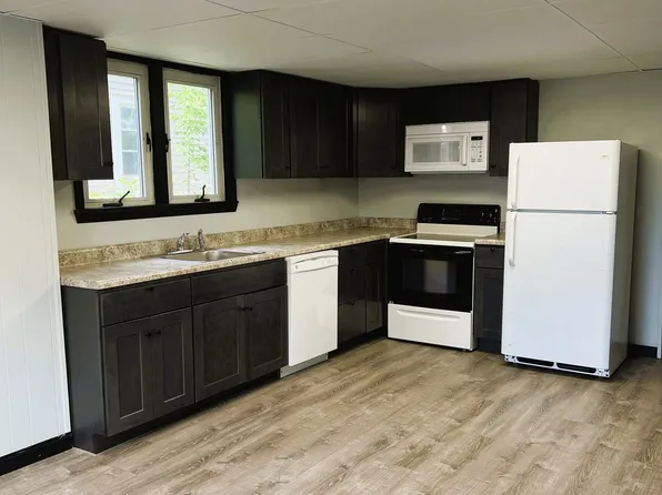 14 Franco Ter, Pittsfield, MA 01201