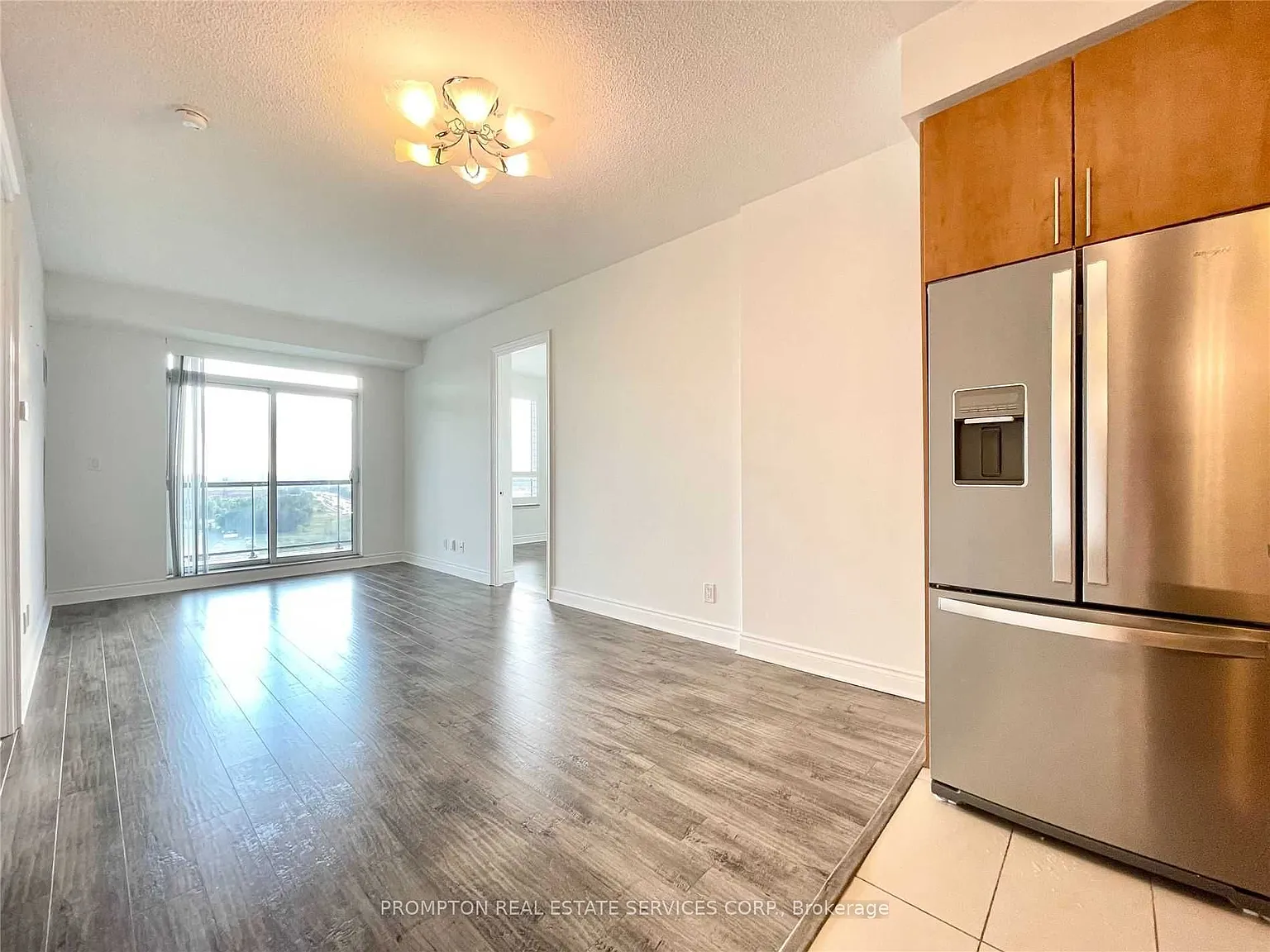 2 bed, $3,000 — Photo 3