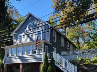 6 W Main St, Chester, CT 06412