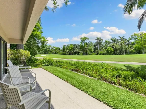 105 Wilderness DR #B105, NAPLES, FL 34105