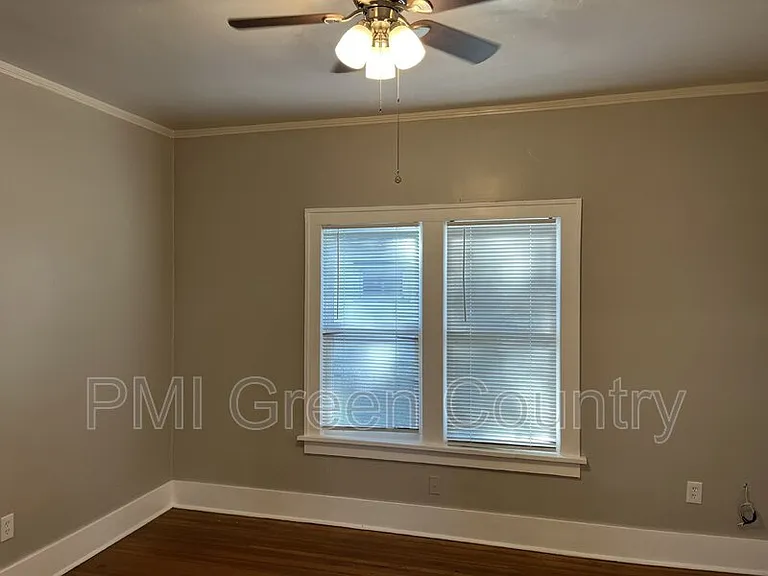 1223 S Quaker Ave — Photo 9