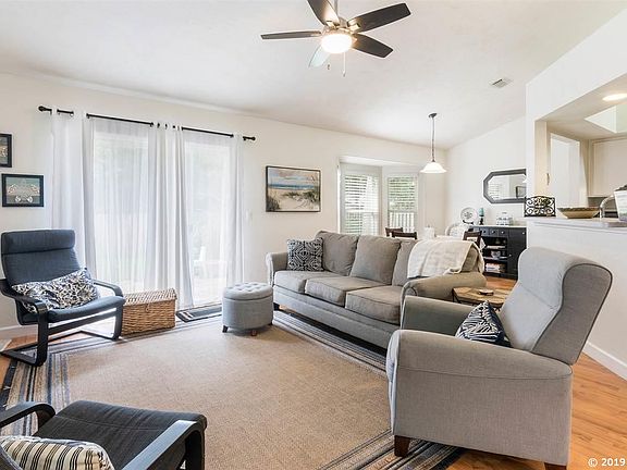 5th image of 3419 NW 42nd Pl