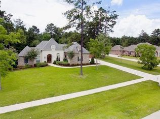 241 Empress Ct, Madisonville, LA 70447
