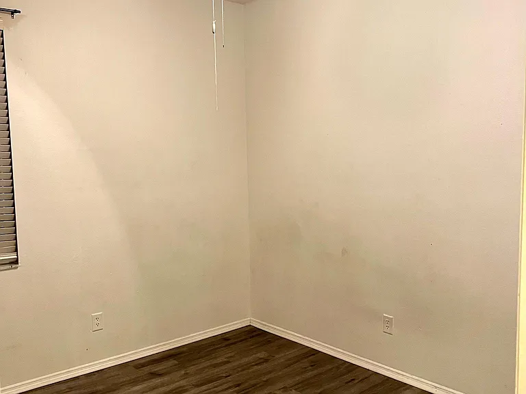 710 Lake Biscayne Way — Photo 25