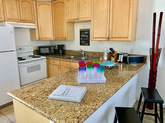 5th image of 829 San Fernando Pl APT 3