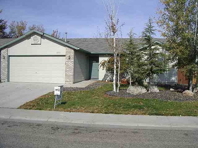 1st image of 8296 W Pamela St