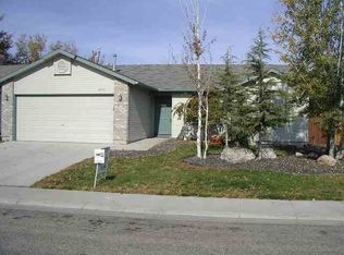 8296 W Pamela St, Garden City, ID 83714