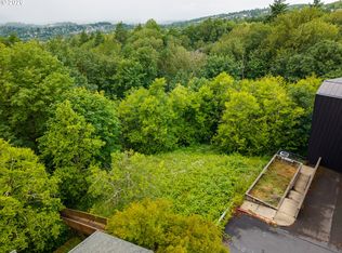 8049 NW Prominence Ct, Portland, OR 97229