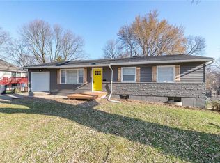 8850 E 53rd Ter, Raytown, MO 64133