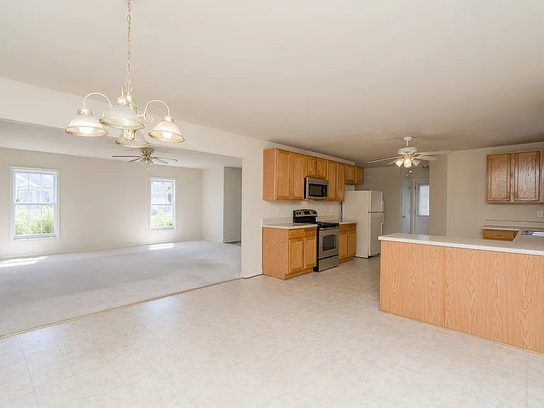2916 Greenway Ave — Photo 10