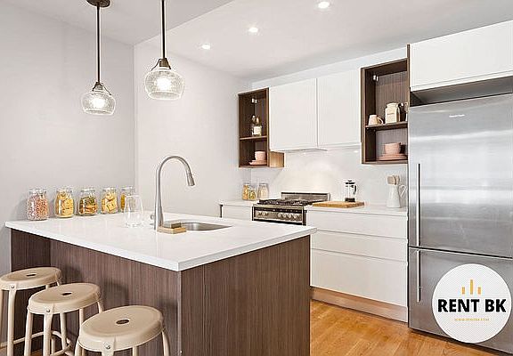 4th image of 740 De Kalb Ave #404