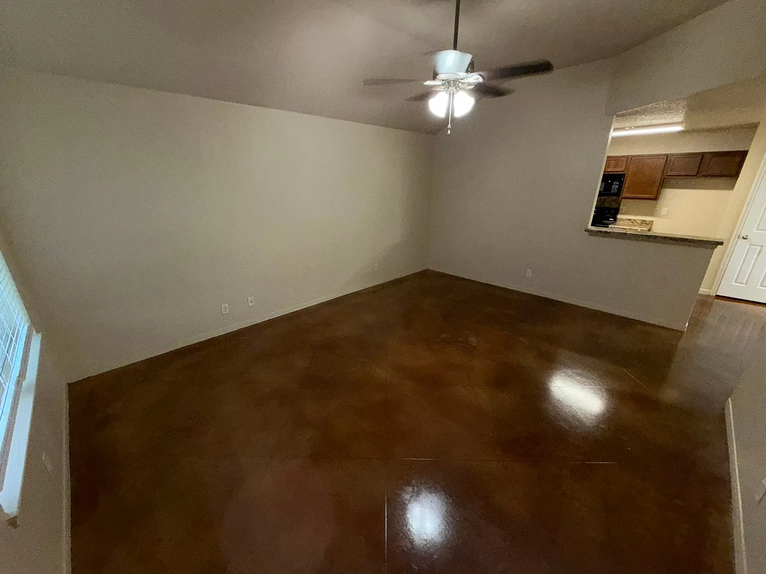 516 Kacie Drive — Photo 3