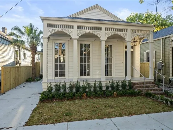 1121 Dufossat St, New Orleans, LA 70115