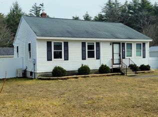 4 Wedgewood Dr, Concord, NH 03301