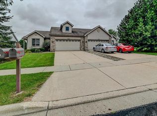 2302/2304 Talc Trl, Madison, WI 53719