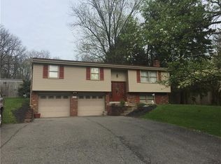 6049 Irishtown Rd, Bethel Park, PA 15102