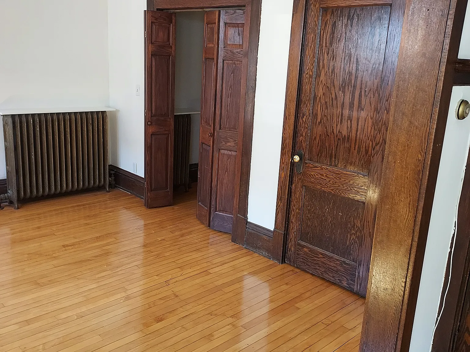 1 bed, 1100 sqft, $1,500 — Photo 4