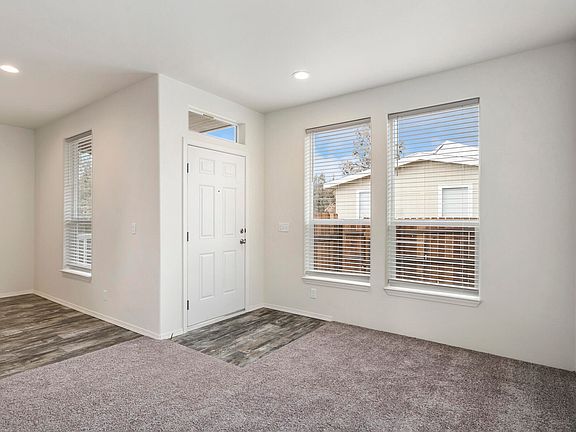 2nd image of 11466 NW Huston Ave