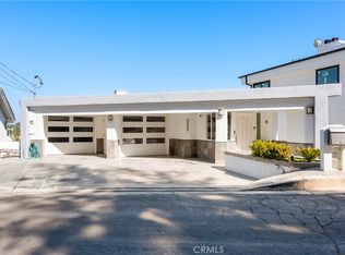 5220 Medina Rd, Woodland Hills, CA 91364