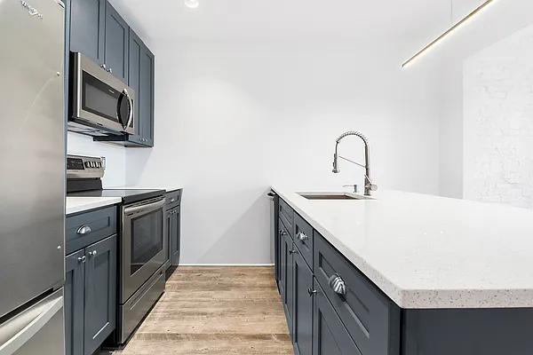 Rented by Compass | media 8