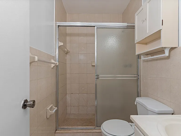 5700 NE 22nd Way #323 — Photo 11