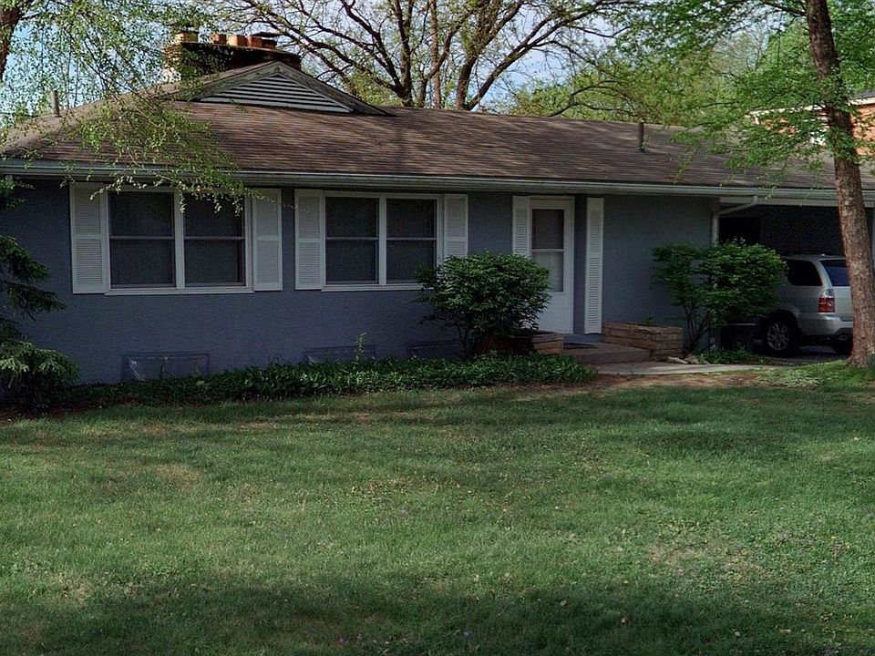 1st image of 4961 Lunar Dr