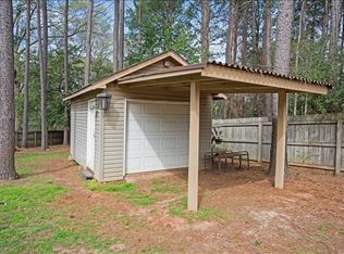 202 Gleneagle Dr, Byron, GA