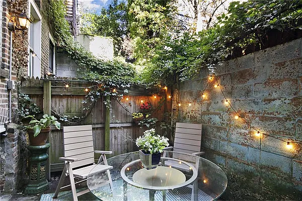 Sold by Trump International Realty | media 5