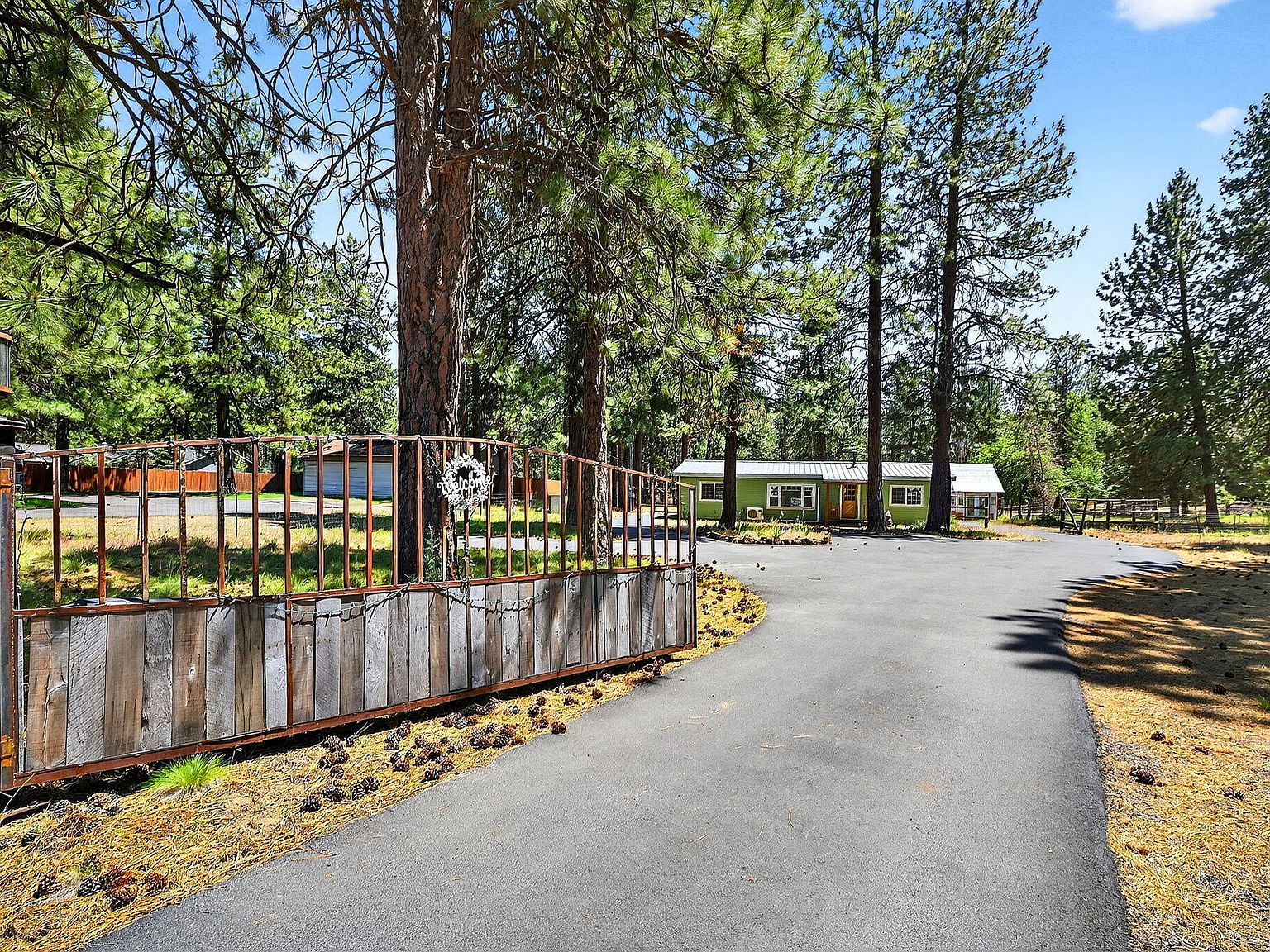 19467 Baker Rd, Bend, OR 97702 | Zillow