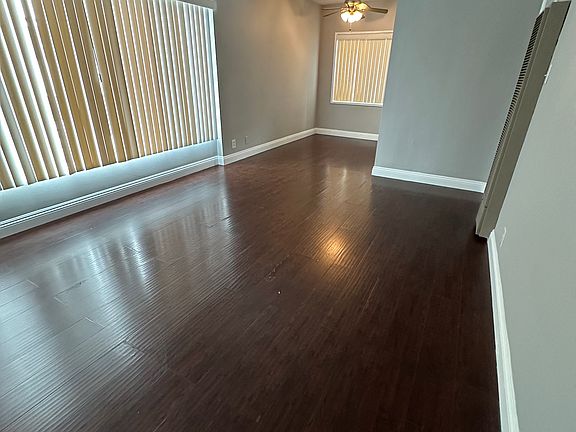 2nd image of 222 Nieto Ave APT 3