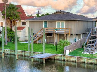 170 Barracuda St, Bayou Vista, TX 77563