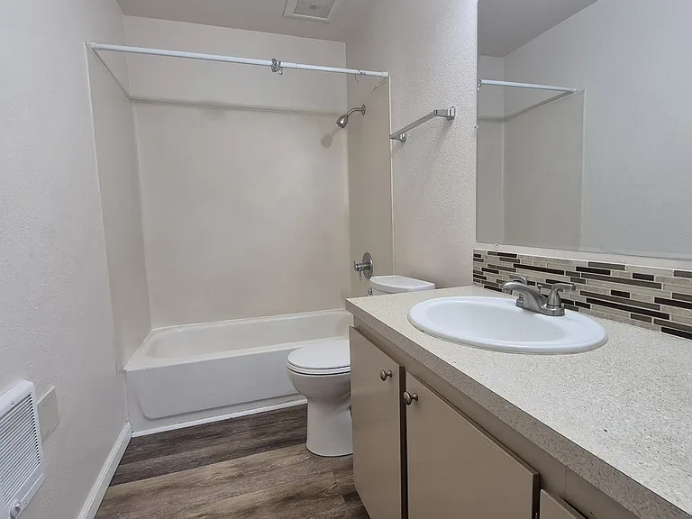 3350 SW Beaverton Hillsdale Hwy — Photo 3