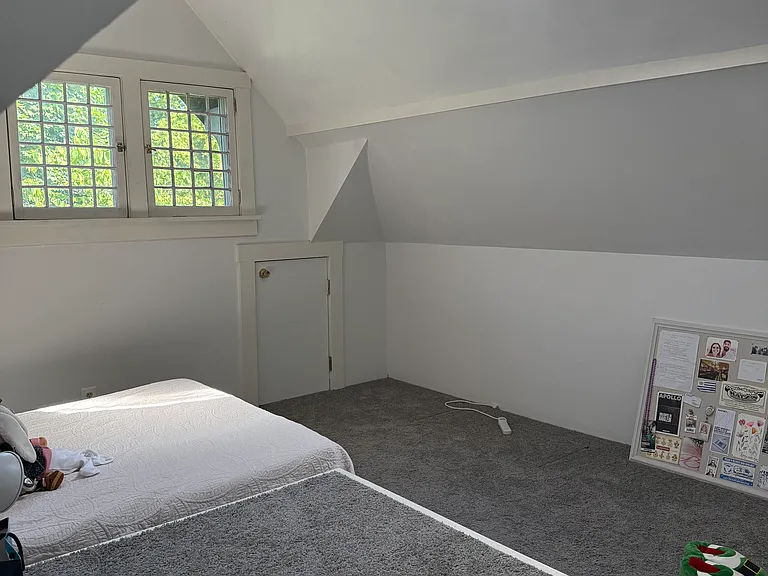 3rd floor bedroom