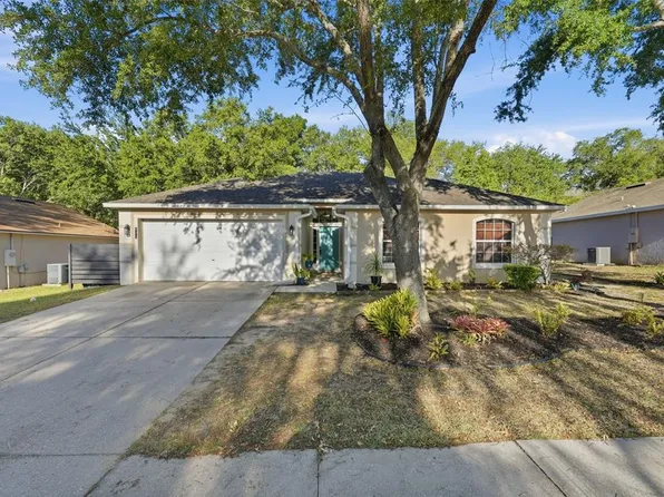 625 Willow Run St, Minneola, FL 34715