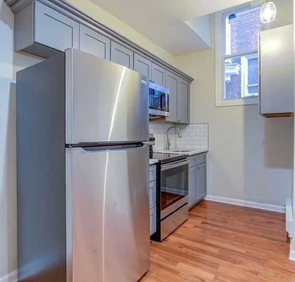 4924 Chestnut St #1 — Photo 7