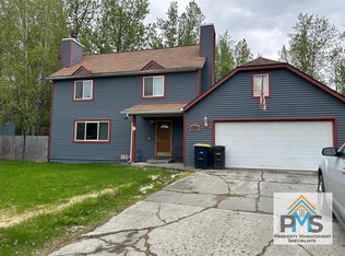 6304 Citadel Ln, Anchorage, AK 99504