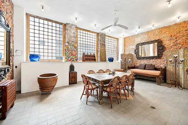 Rented by Corcoran | media 18