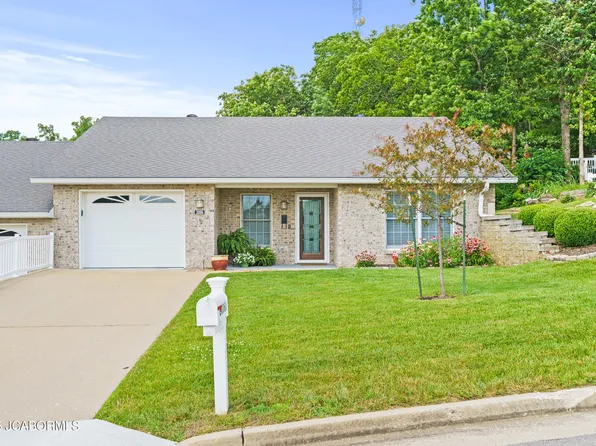 2006 Oak Leaf Dr Unit A, Jefferson City, MO 65109